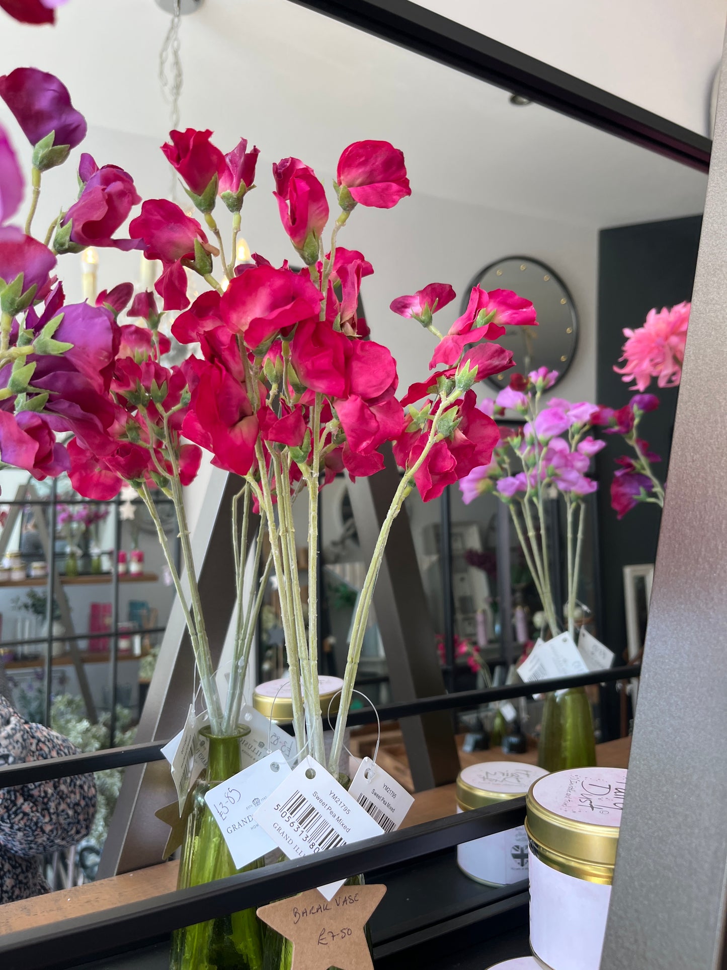 Grand Illusions: Sweet Pea Stem dark pink