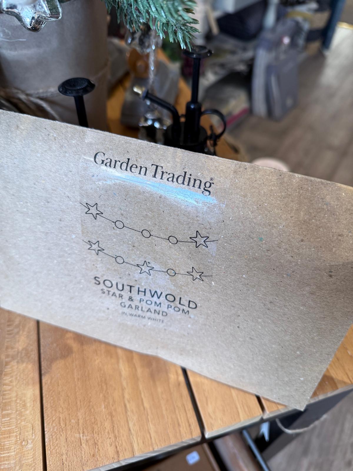 Garden Trading - Southwold Star And Pom Pom Garland